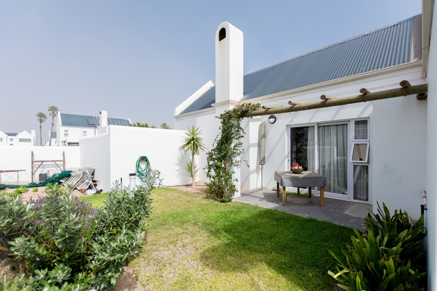 3 Bedroom Property for Sale in Golden Mile Western Cape